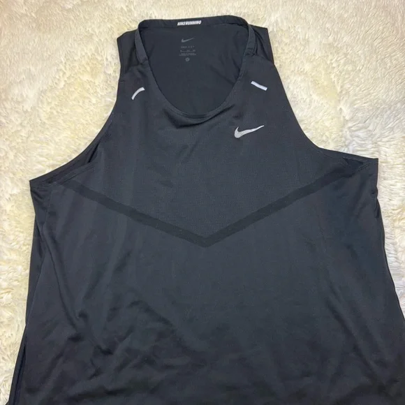 Nike men’s XL Black dri fit running Tank Top lightweight breathable - Picture 3 of 6